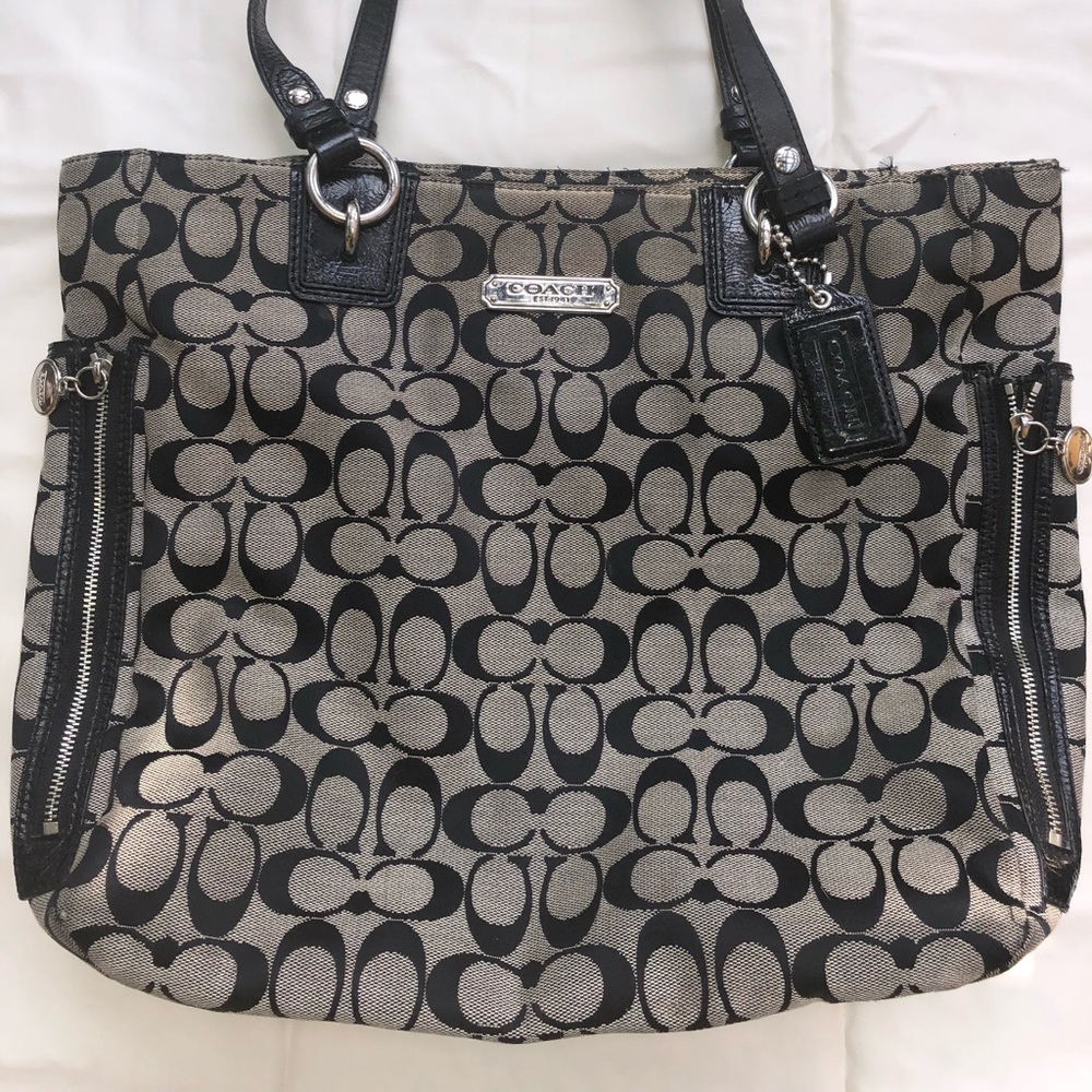 Coach black tote